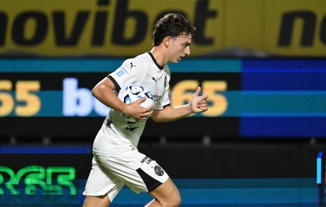 Κίνηση από ΑΕΚ για Έλληνα της Super League – Την πρόλαβε ο Ολυμπιακός με 5 εκατ. ευρώ