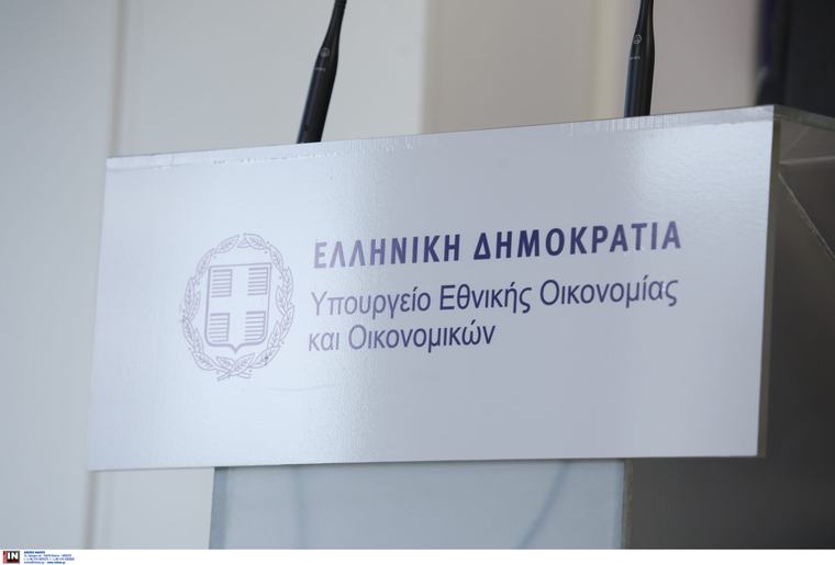 Πηγές ΥΠΕΘΟΟ για Τσίπρα: «Χάσαμε τον λογαριασμό… μέτρα με ετήσιο κόστος περίπου 13 δισ. ευρώ»