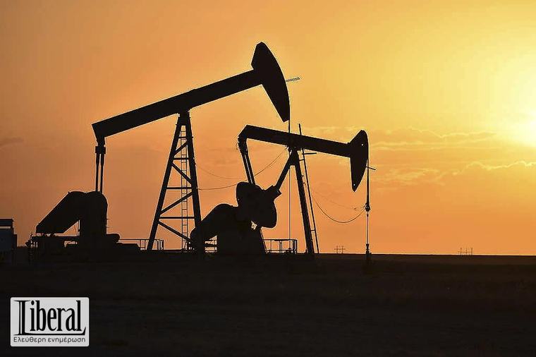 08:44 Πετρέλαιο: Στα 98 δολάρια το Brent, μετά τις απειλές του Ιράν για τις ενεργειακές υποδομές στον Κόλπο