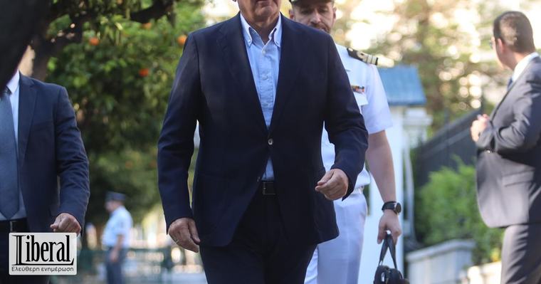 18:58 Δένδιας για την τραγωδία στη Τανάγρα: Η είδηση της απώλειας της ζωής των δύο πιλότων προκαλεί τη βαθύτατη θλίψη όλων μας