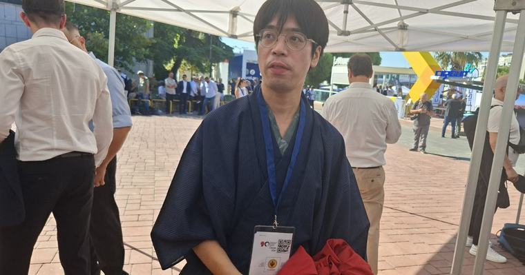 ΔΕΘ 2026: Βρήκαμε τον Ιάπωνα καθηγητή που είναι πιο «Έλληνας» και από εμάς