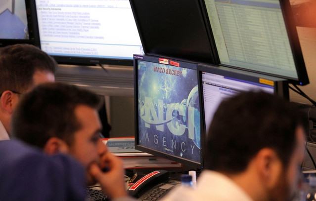 Η Ευρώπη θέλει «αποσύνδεση» της άμυνας από αμερικανικούς τεχνολογικούς κολοσσούς – Στρατιωτικοί αντιδρούν στο σχέδιο των Βρυξελλών