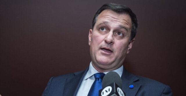 Θύελλα αντιδράσεων στη Γαλλία: Ο πρώην σύντροφος της Λεπέν λέει ότι η ακροδεξιά θα «κλείσει τη στρόφιγγα» της βοήθειας στην Ουκρανία