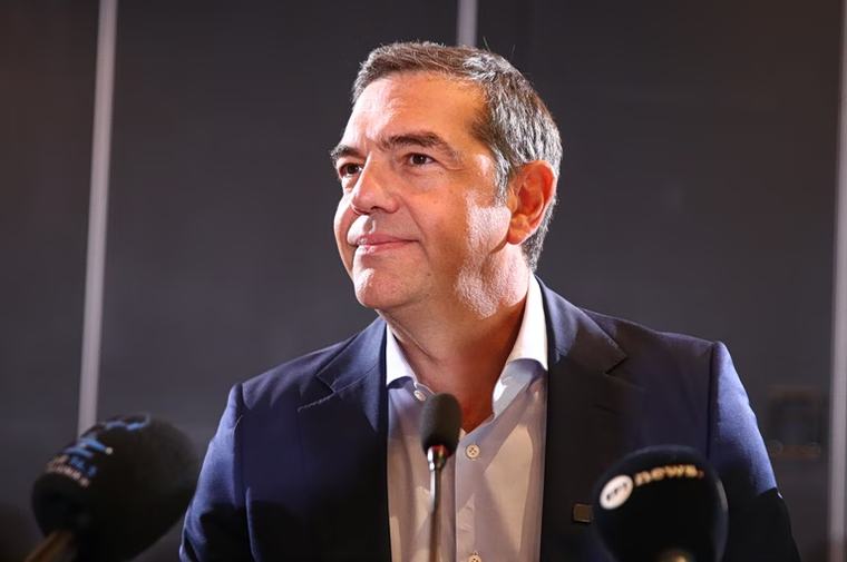 Ο Τσίπρας μιλά για καλύτερη ζωη για τους πολλούς και Δικαιοσύνη και το Μαξίμου με αλχημείες προσπαθεί να τον κοντύνει
