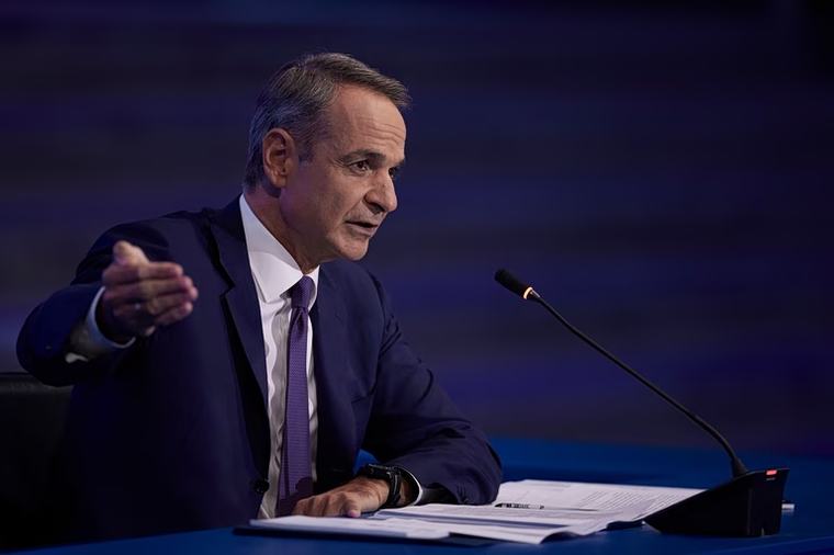 Το έλλειμμα ελπίδας για καλύτερη ζωή ο Κυριάκος το γέμισε με φόβο για το τι ακολουθεί αν δεν ξαναβγεί, και αναρωτιόμαστε γιατί το Afd έρχεται με ορμή