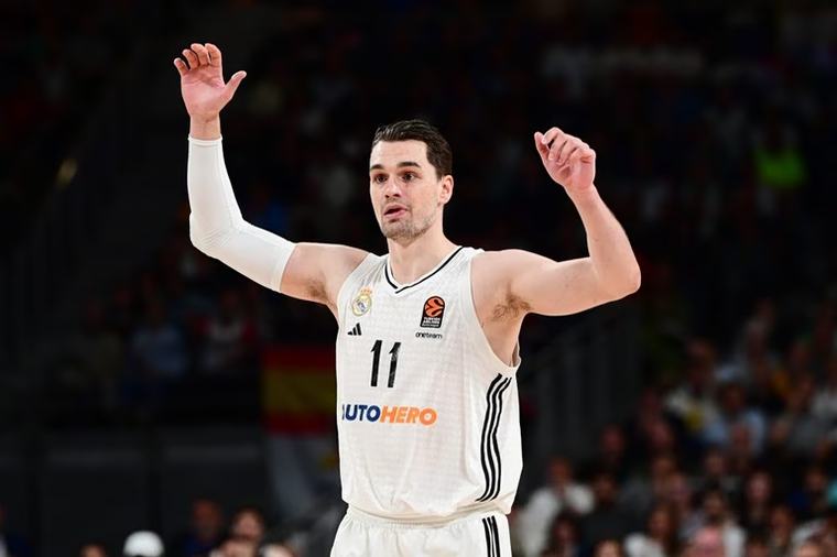 Τι είπε Χεζόνια για το NBA: «Δεν ξέρω ποιος είχε μεταφράσει τις δηλώσεις μου, αλλά δεν ισχύει»