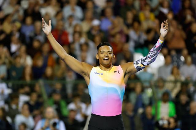 Ε. Καραλής μετά τον θρίαμβο στο Diamond League: «Πρέπει να πιστεύω ότι μπορώ να κάνω το παγκόσμιο ρεκόρ»
