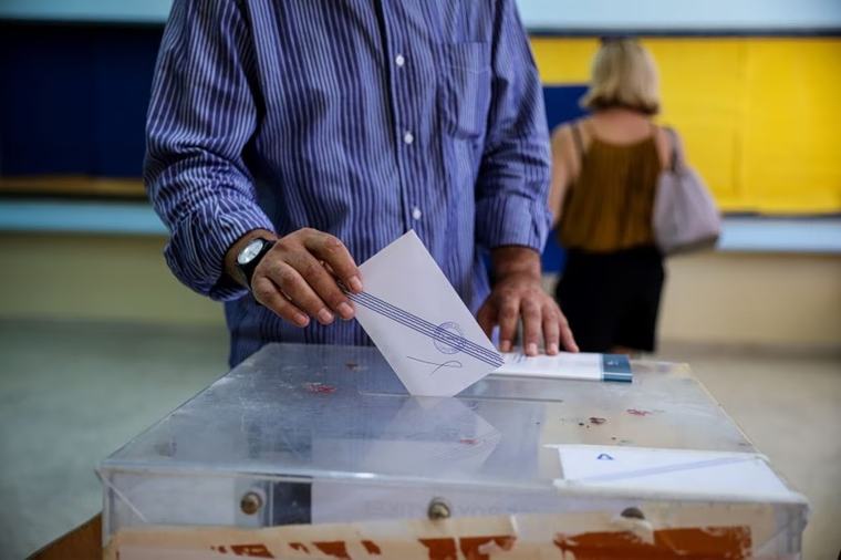 Δημοσκόπηση: Αυτοδυναμία ή συνεργασία; Τι απαντούν οι πολίτες για ΔΕΘ – 13% ψήφο σε Σαμαρά