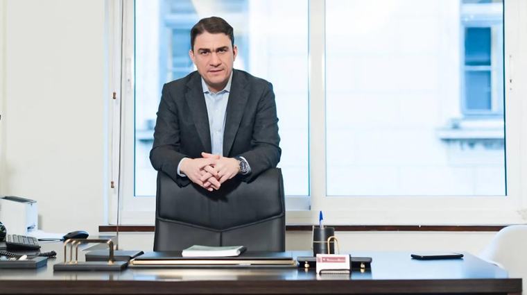 Κ. Τσουκαλάς: Οι πολίτες αφιερώνουν στον Μητσοτάκη το «Τα ψεύτικα τα λόγια»