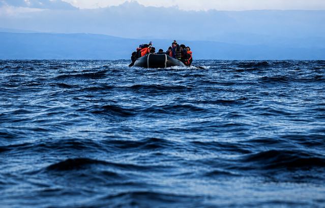 Πέντε νεκροί σε σκάφος μεταναστών που είχε προορισμό τις Κανάριες Νήσους – Οι επιζώντες μιλούν για δεκάδες ακόμη θύματα