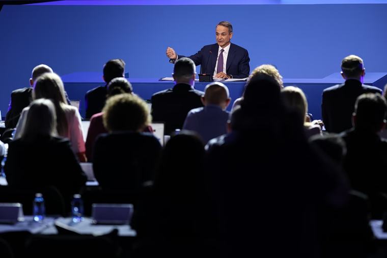 Μητσοτάκης από ΔΕΘ: Τι απάντησε και τι όχι – Εκλογές το 2027, αυτοδυναμία και αιχμές