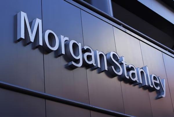 Morgan Stanley: Τράπεζες, ΔΕΗ και Metlen πρωταγωνίστριες στην επενδυτική ανάπτυξη της Ελλάδας