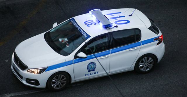Σπείρα έκλεβε αυτοκίνητα, τα διέλυε και τα πουλούσε για ανταλλακτικά, δύο συλλήψεις στη Νέα Πέραμο