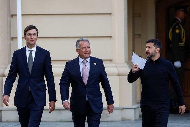 Ουκρανία: Ουδέν νεώτερον από την επίσκεψη Γουίτκοφ και Κούσνερ στο Κίεβο