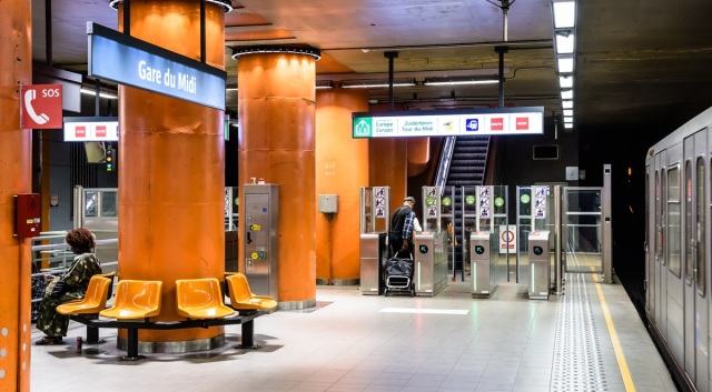 Συνελήφθη άνδρας με καλάσνικοφ σε κεντρικό σιδηροδρομικό σταθμό των Βρυξελλών