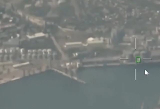 Η Ρωσία χτύπησε εμπορικό πλοίο της Ουκρανίας στη Μαύρη Θάλασσα – «Μετέφερε στρατιωτικό εξοπλισμό της Δύσης»