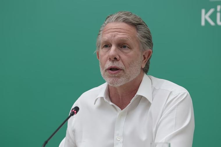 Γερουλάνος: Το σποτ για τα γενέθλια του ΠΑΣΟΚ – «Είναι αφιερωμένο στον λαό της Κρήτης»